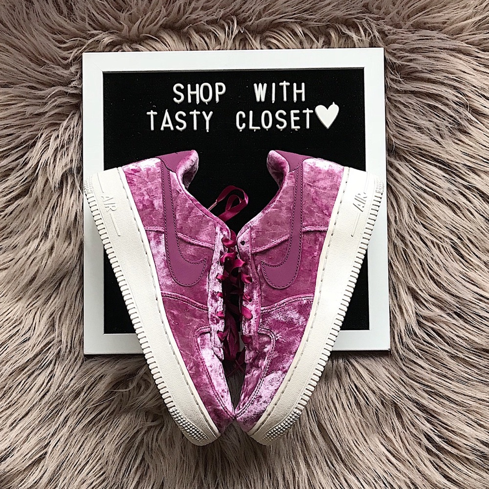 Nike velvet air force 1 LV8 sneakers - Picture 8 of 8